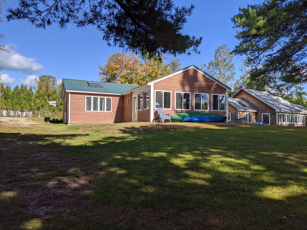 Three Loons Lodge exterior
